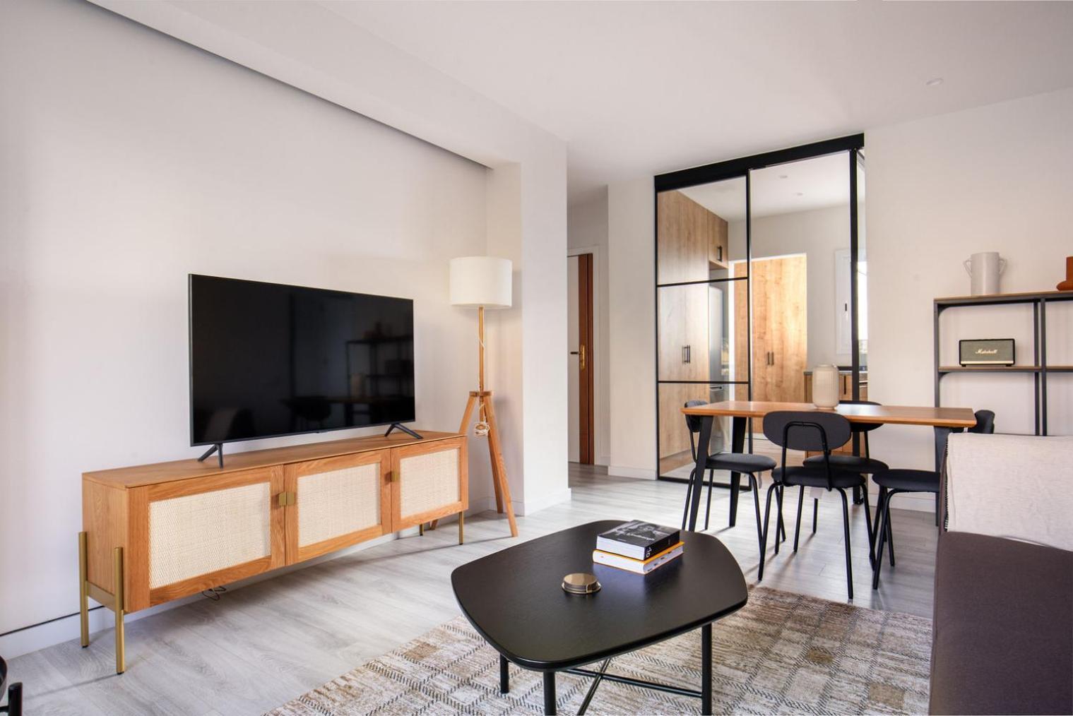 Apartment Blueground Galvany Balcony Bcn-114 *